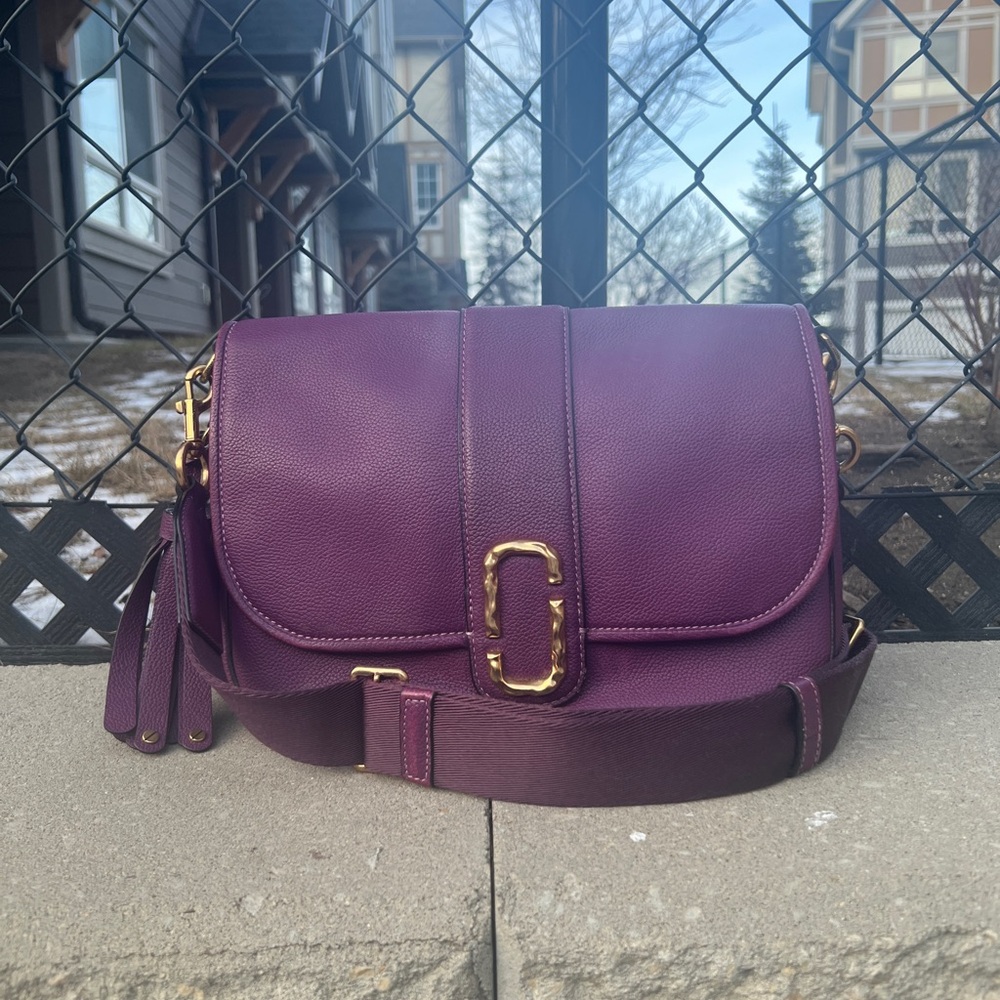 Marc Jacobs Calfskin Interlock Courier Messenger Bag